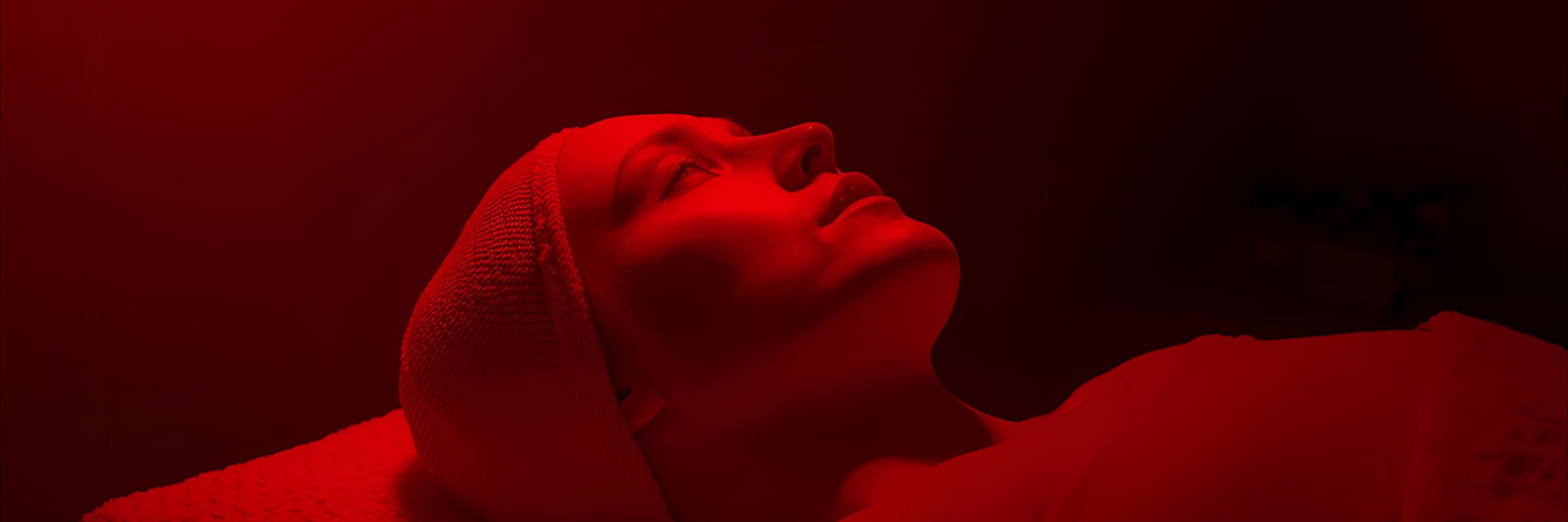What Does Science Say About Red Light Therapy?