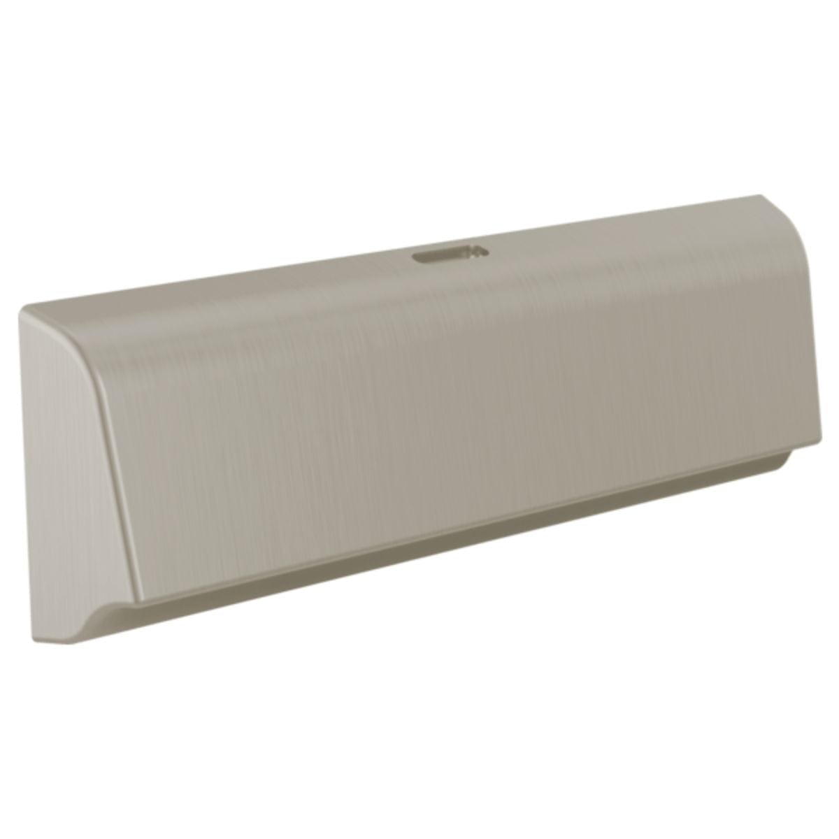 Directs steam downward for immersive steam coverage