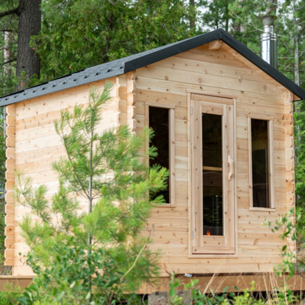 The cabin shape fits in well with all cottages and homes