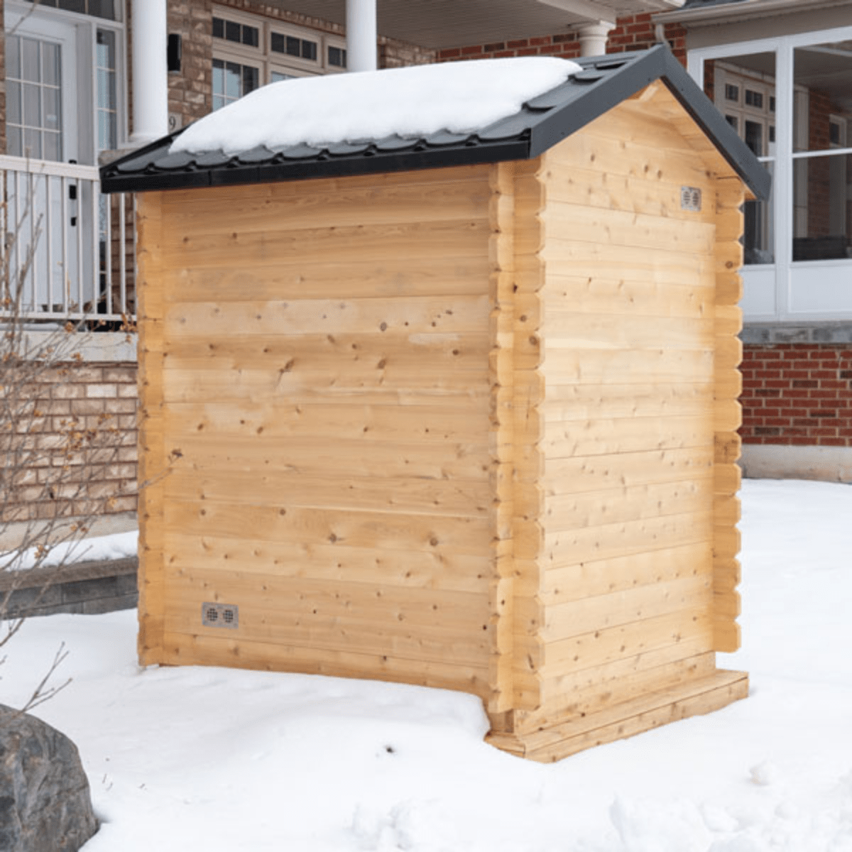 This model only comes with electric heater options.