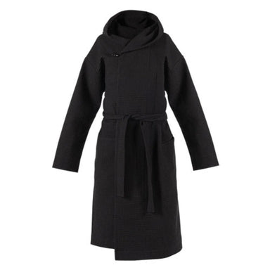 The OVO Sauna Kimono by HUUM is an ideal robe that provides style and comfort