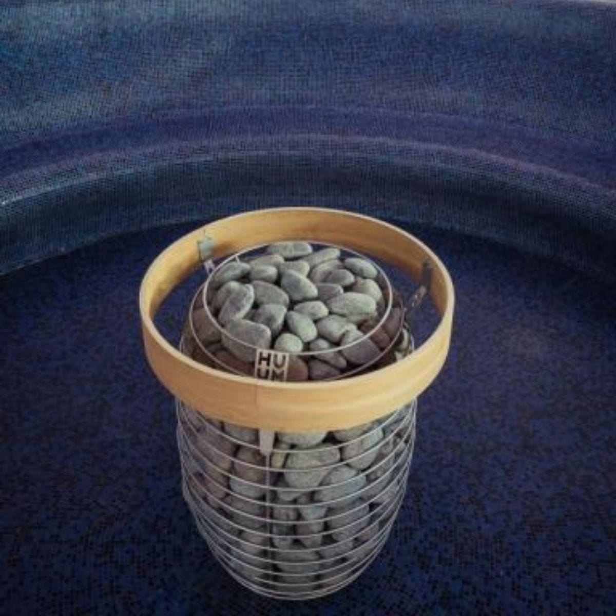 The safety railing for STEEL heaters helps to avoid accidental contact with hot heaters