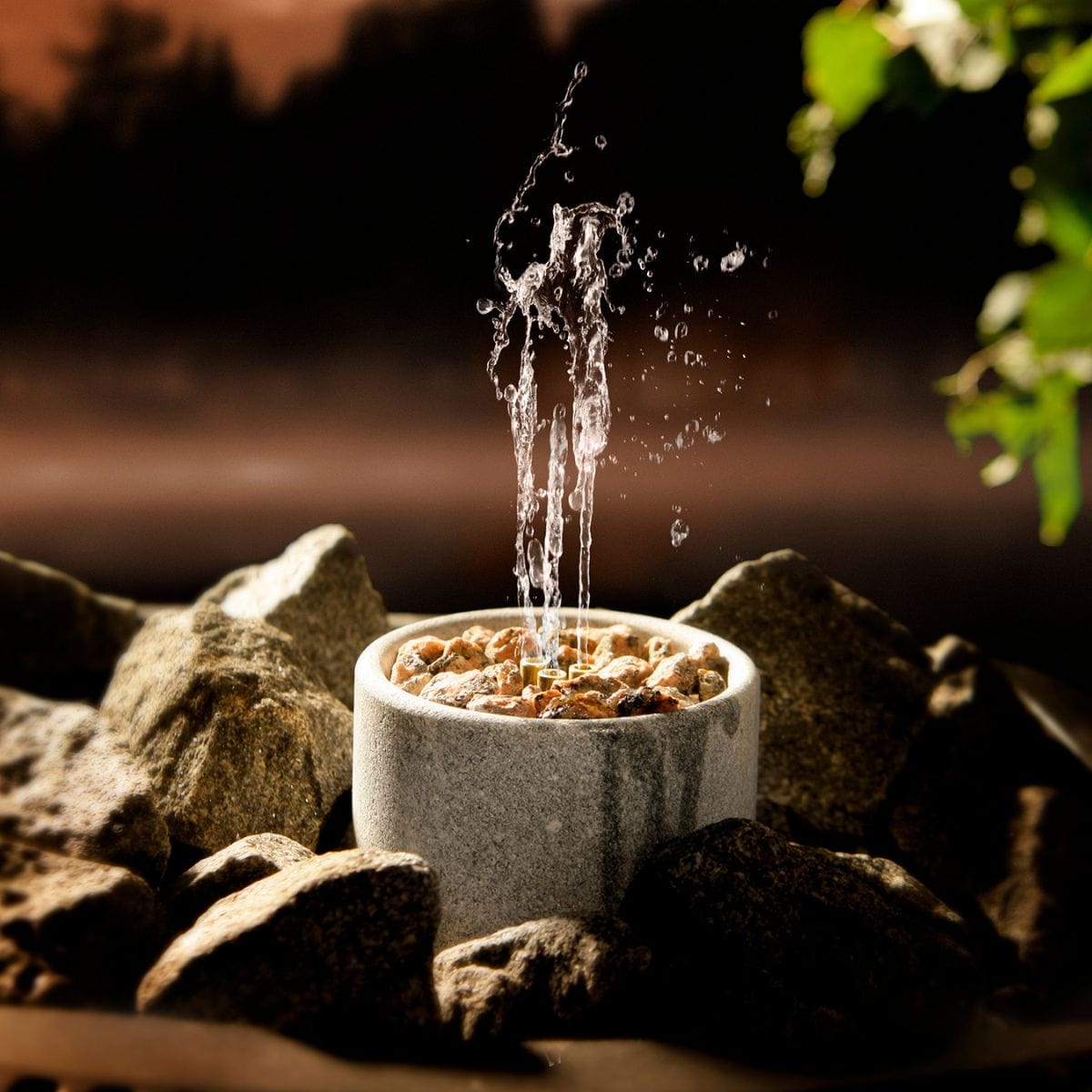 The Hukka Saunatroikka Sauna Fountain and Essence Diffuser efficiently moistens the air in your sauna