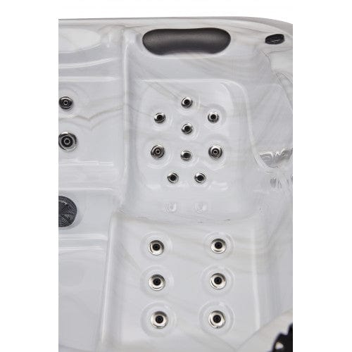 Luxury Spas Studio Series Estes 5-Person Hot Tub