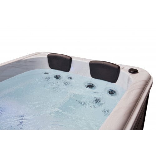 Luxury Spas Studio Series Riley 3-Person Hot Tub