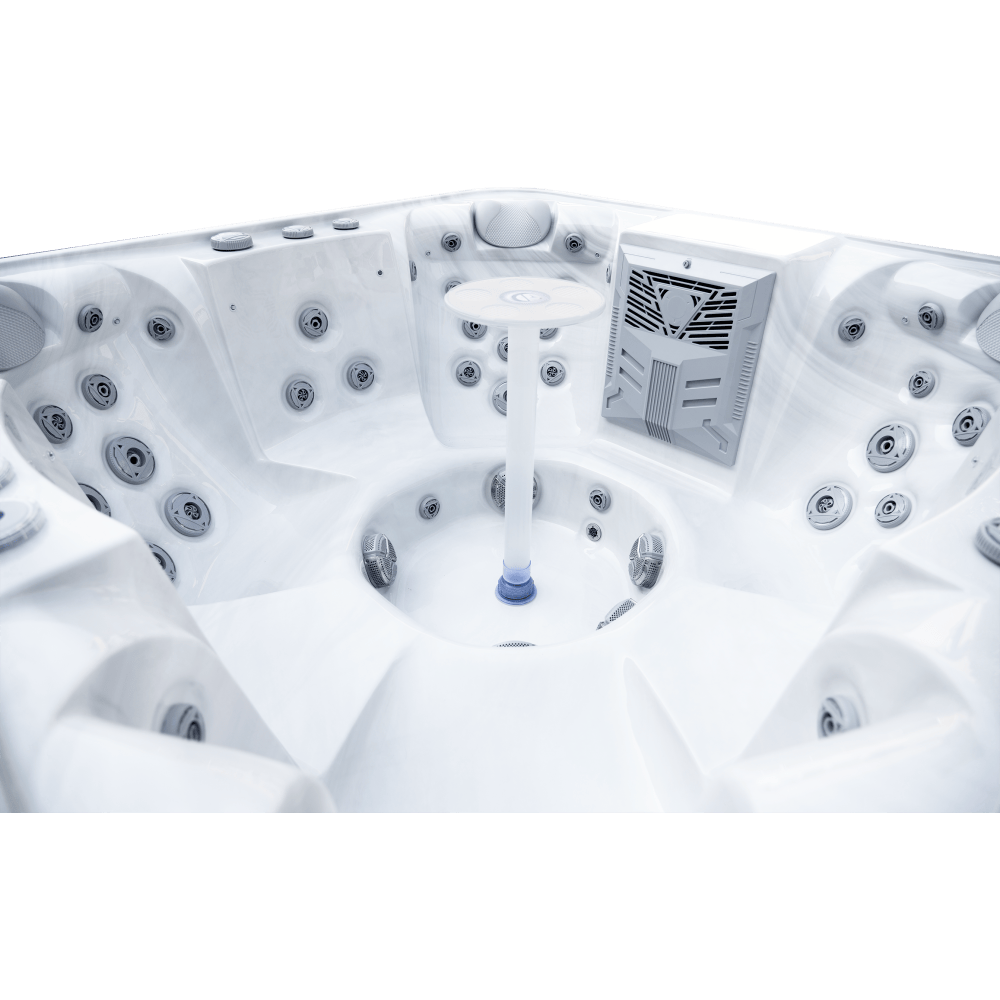Studio Series Denali 7-Person Hot Tub