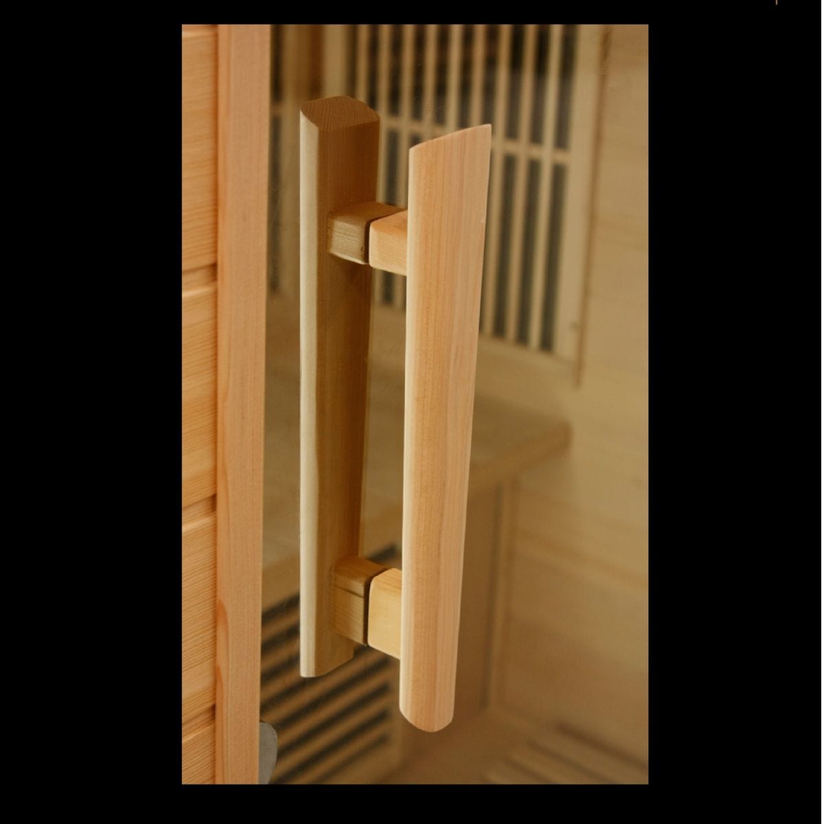 Made with top-grade wood handle