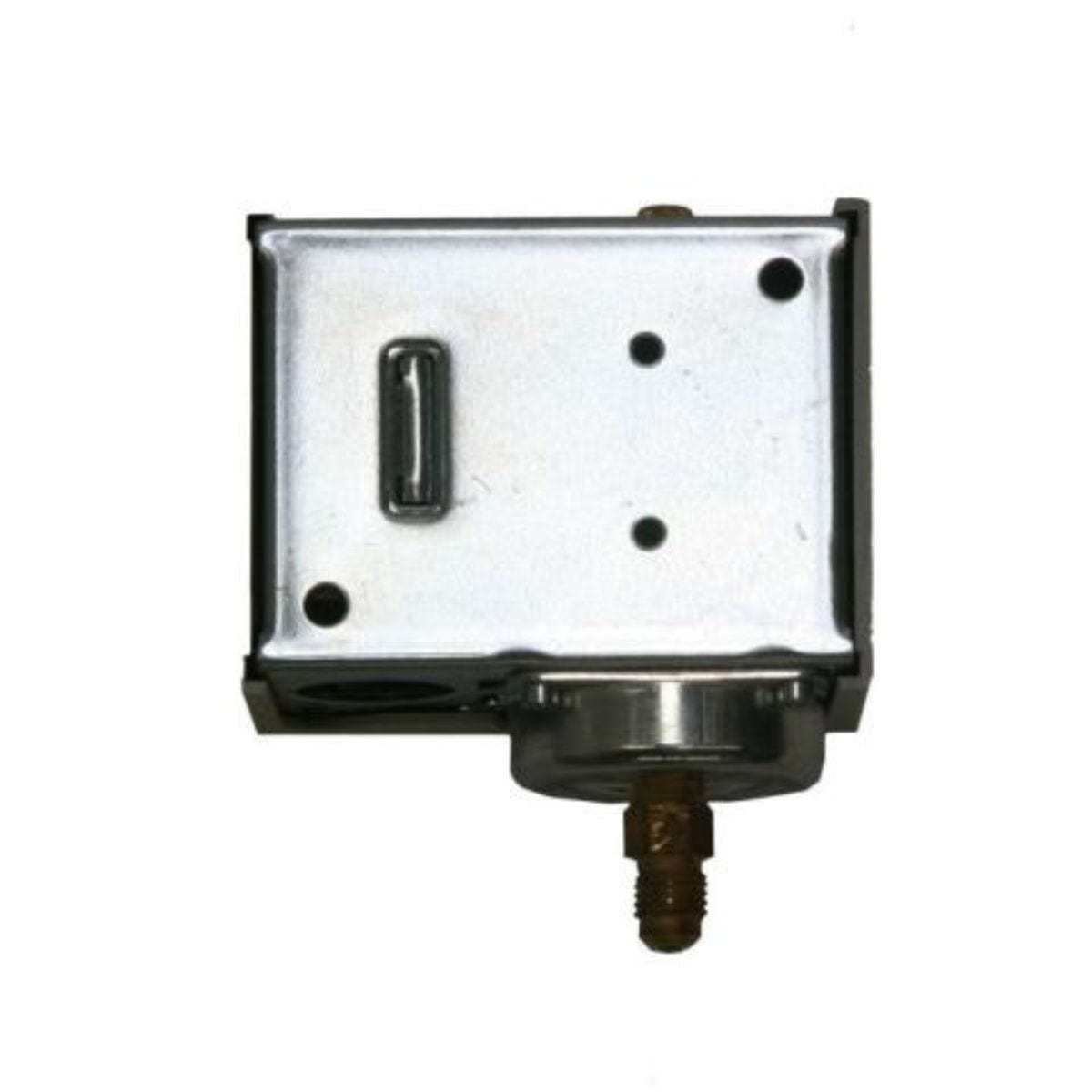 The Operating Pressure Control has a set-point between 0-15 PSIG