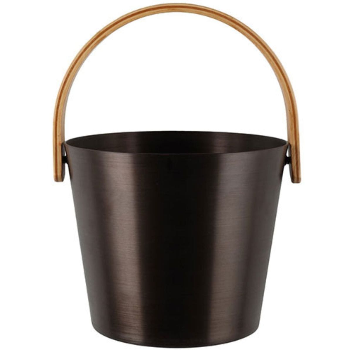 A simplistic sauna bucket that is a must-have
