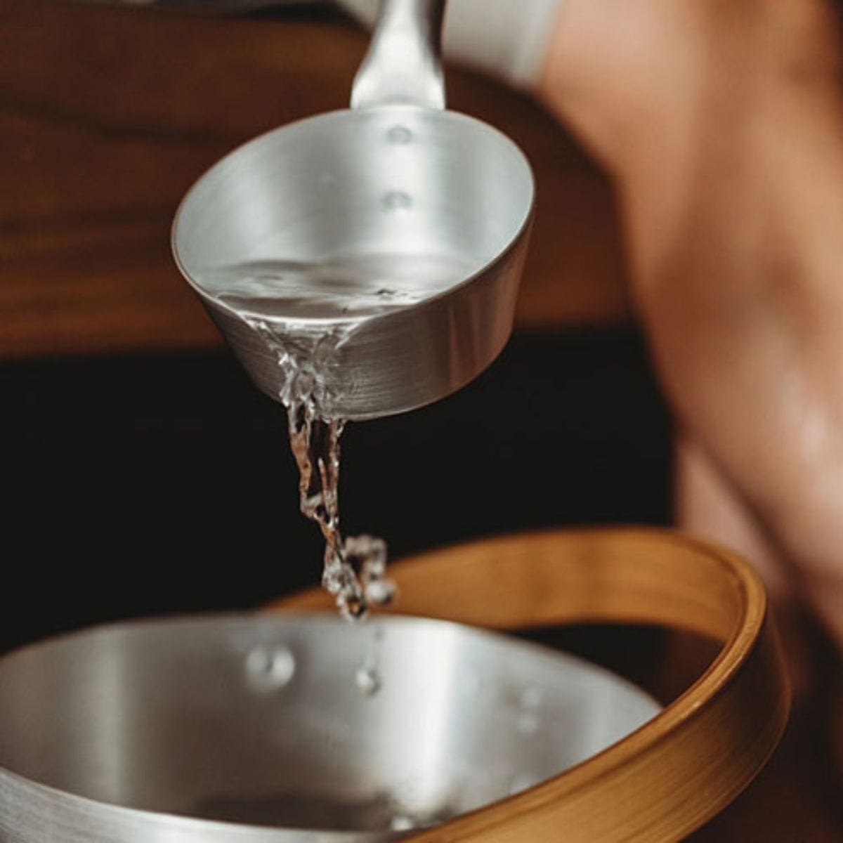 Heat-treated bamboo handle