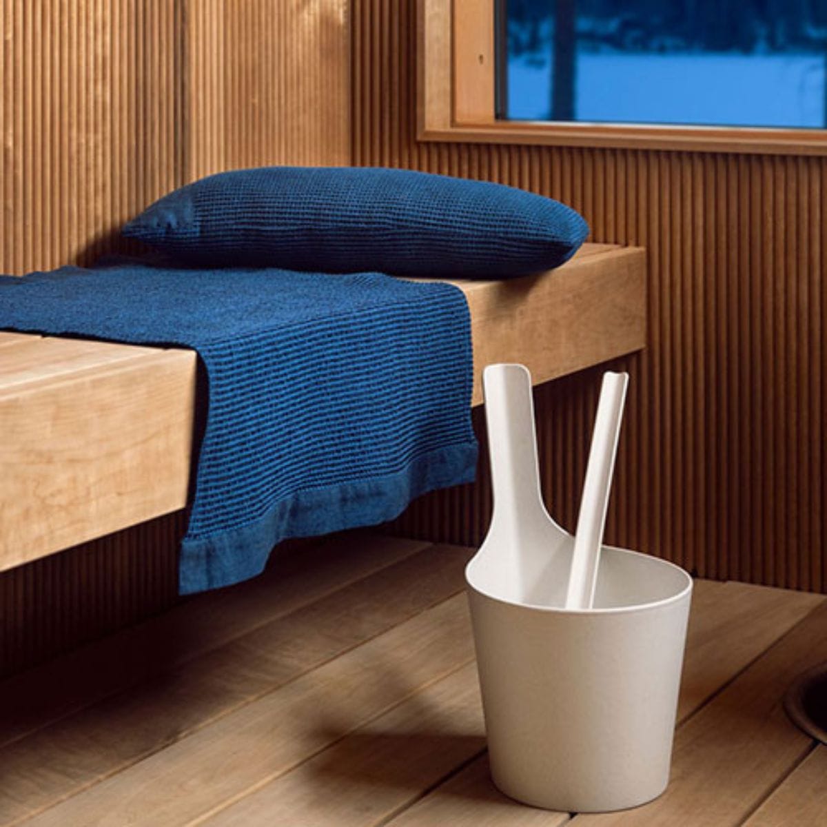 For head and neck support on the sauna benches