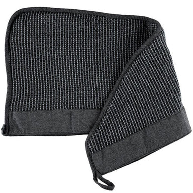 Gently dries and protects your hair