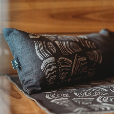 High-quality jacquard-woven pillow